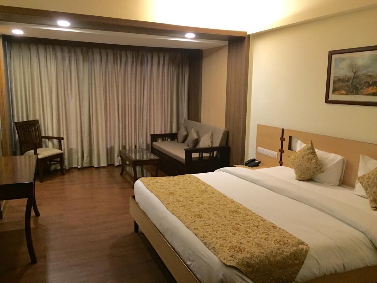Savoy Greens Hotel Kasauli Eksteriør billede