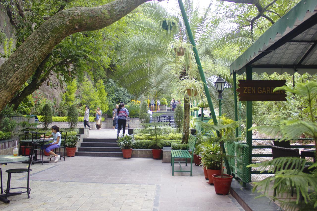 Savoy Greens Hotel Kasauli Eksteriør billede